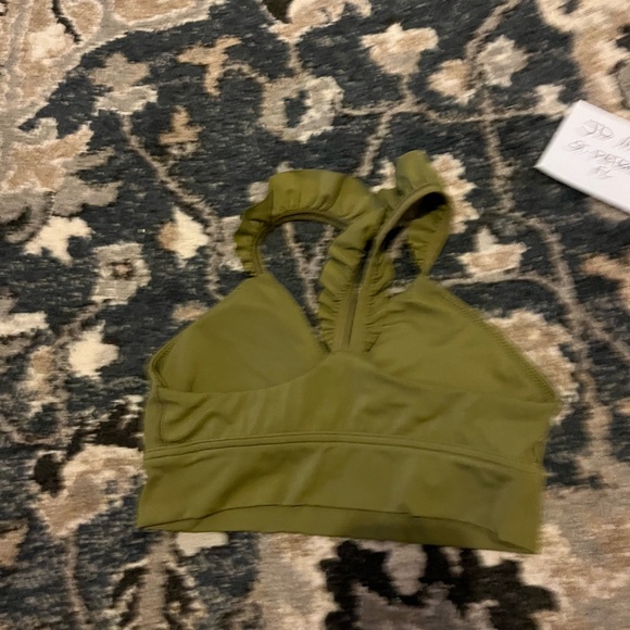 OFFLINE BY AERIE SPORTS BRA SIZE M - Picture 2 of 3